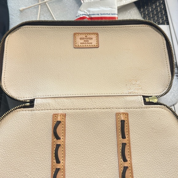 Vintage Louis Vuitton Monogram Toiletry / Make up Bag - Rare - Picture 5 of 16